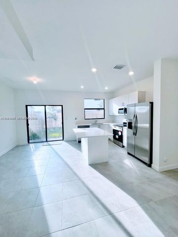 23251 SW 128th Ave, Homestead, FL 33170