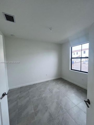 23251 SW 128th Ave, Homestead, FL 33170
