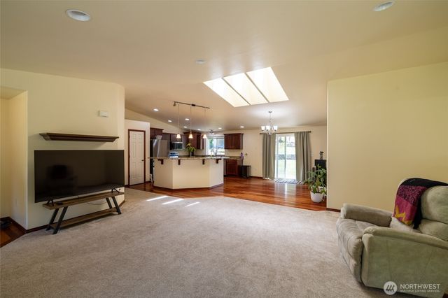 107 Skyview Drive, Mossyrock, WA 98564