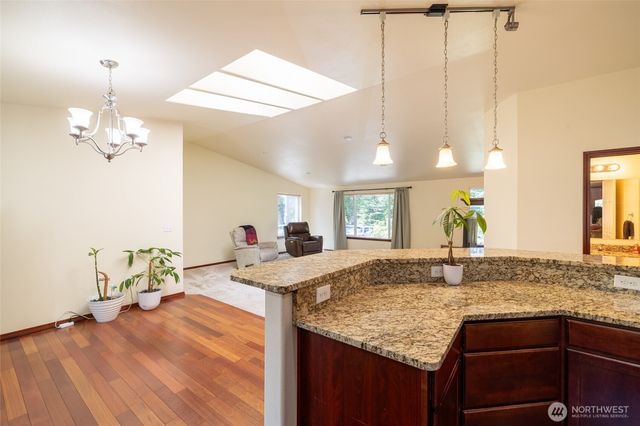 107 Skyview Drive, Mossyrock, WA 98564