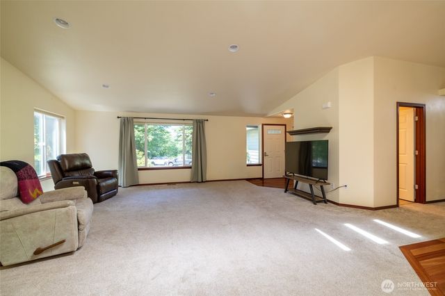 107 Skyview Drive, Mossyrock, WA 98564