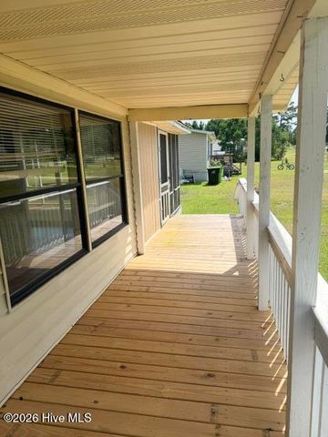 250 Bream Street, Holly Ridge, NC 28445