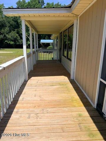 250 Bream Street, Holly Ridge, NC 28445