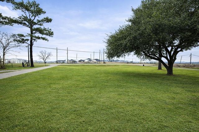 17411 Fm 2100 Road, Crosby, TX 77532