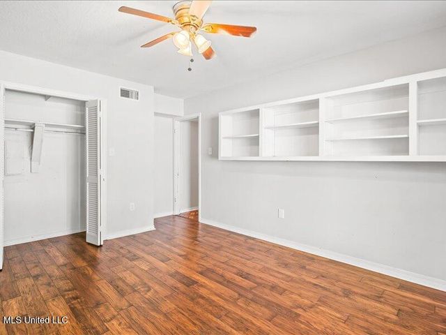 215 Wildwood Trace, Hattiesburg, MS 39402