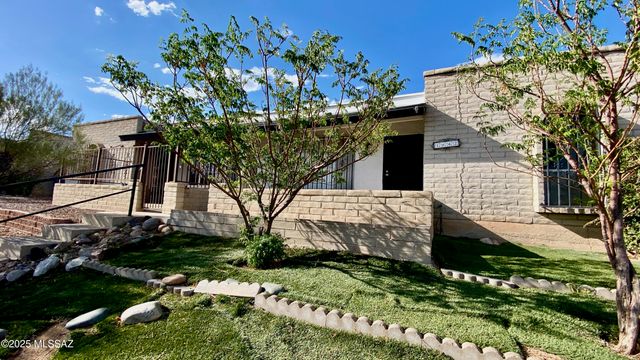 1842 W Dominy Road, Tucson, AZ 85713