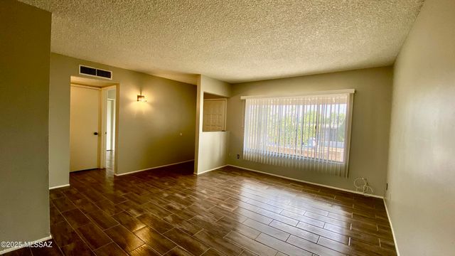 1842 W Dominy Road, Tucson, AZ 85713