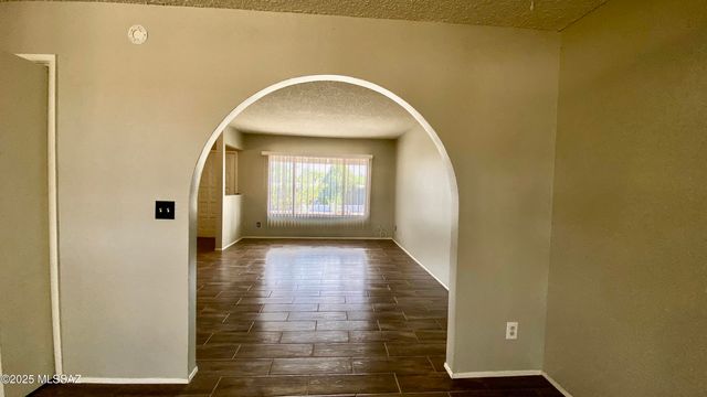 1842 W Dominy Road, Tucson, AZ 85713