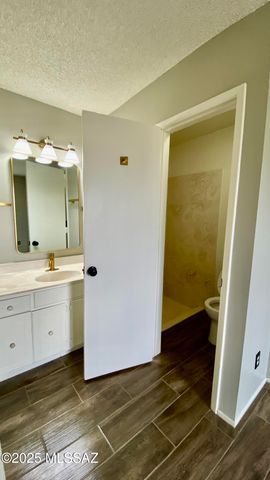 1842 W Dominy Road, Tucson, AZ 85713