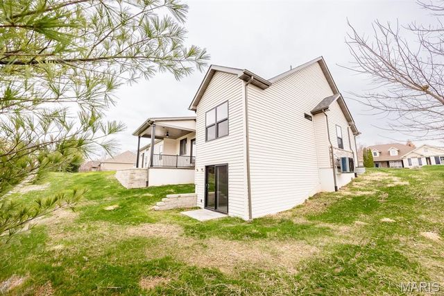 1022 BARTEAU Drive, Swansea, IL 62226