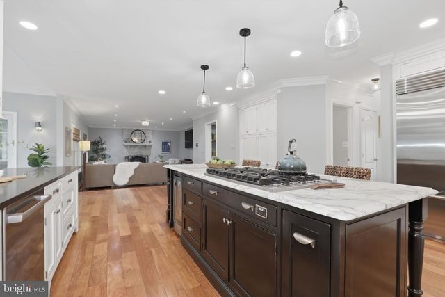9204 HUNTMASTER RD, Gaithersburg, MD 20882
