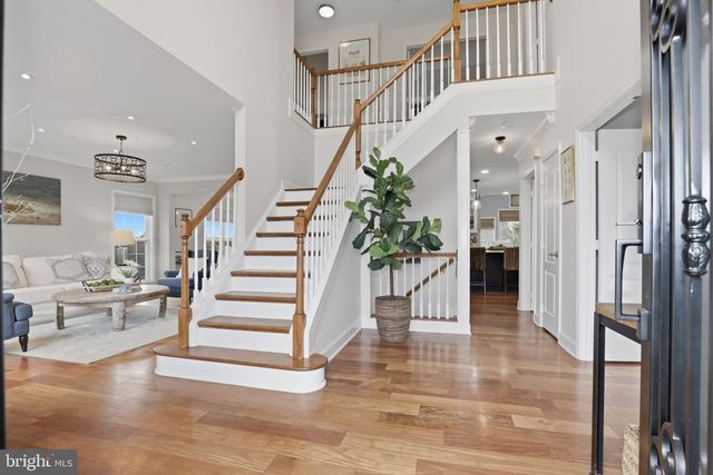 9204 HUNTMASTER RD, Gaithersburg, MD 20882