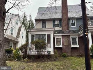 65 ARDMORE AVE, Lansdowne, PA 19050