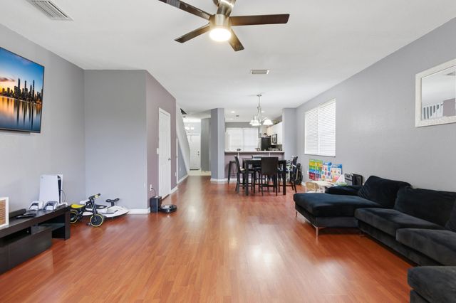 773 NW 42nd Avenue, Plantation, FL 33317