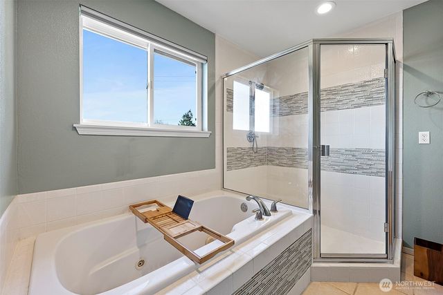 10207 Melody Lane SW, Lakewood, WA 98498