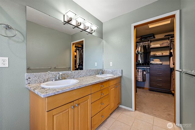 10207 Melody Lane SW, Lakewood, WA 98498