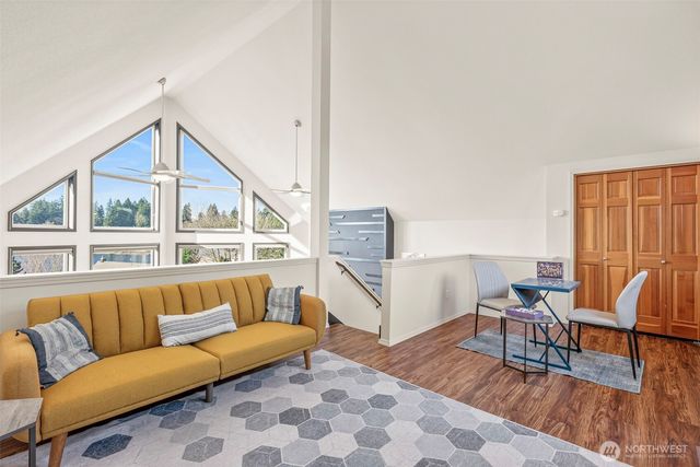 10207 Melody Lane SW, Lakewood, WA 98498