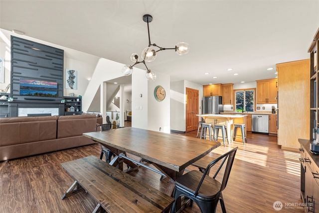 10207 Melody Lane SW, Lakewood, WA 98498