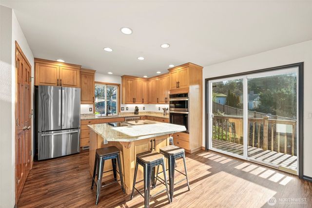 10207 Melody Lane SW, Lakewood, WA 98498