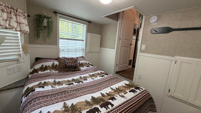 77 Brookside Road, Fitzwilliam, NH 03447