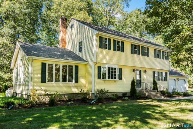 25 Wagon Hill Lane, Avon, CT 06001