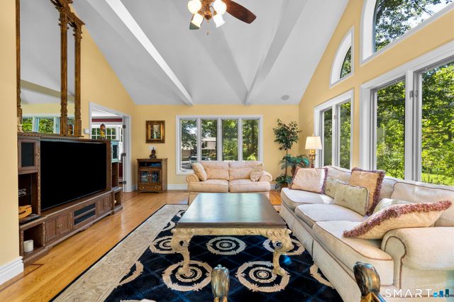 25 Wagon Hill Lane, Avon, CT 06001