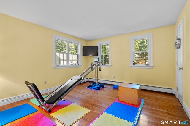 25 Wagon Hill Lane, Avon, CT 06001