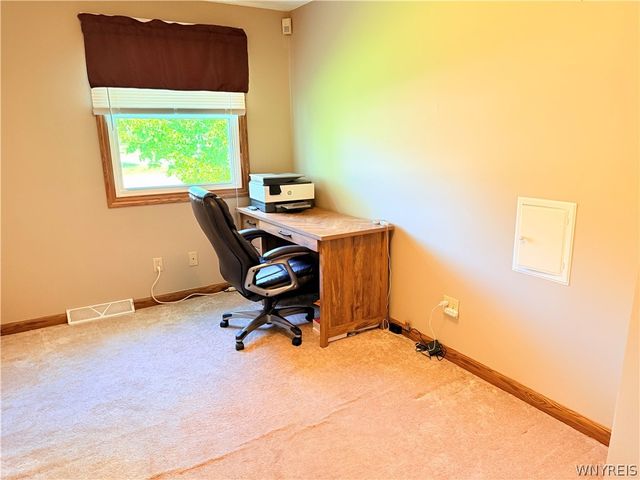 3930 Taylor Road, Orchard Park, NY 14127