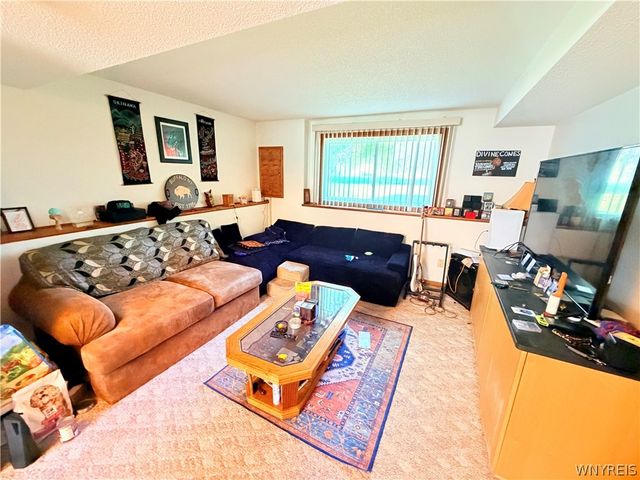 3930 Taylor Road, Orchard Park, NY 14127