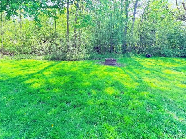 3930 Taylor Road, Orchard Park, NY 14127