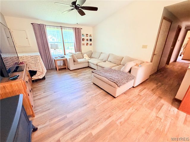 3930 Taylor Road, Orchard Park, NY 14127