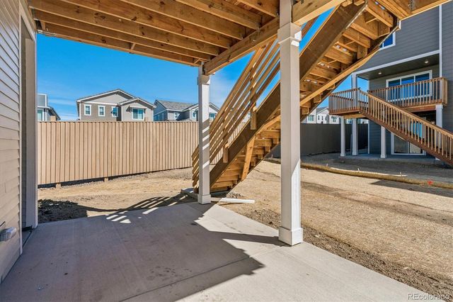 9129 Fowler Peak Court, Englewood, CO 80112