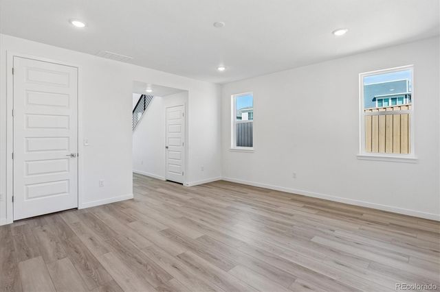 9129 Fowler Peak Court, Englewood, CO 80112