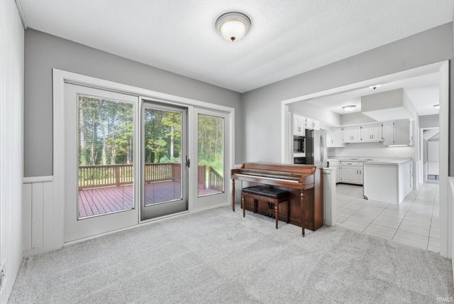 8310 Winchester Road, Fort Wayne, IN 46819