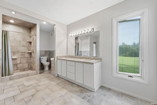 8310 Winchester Road, Fort Wayne, IN 46819