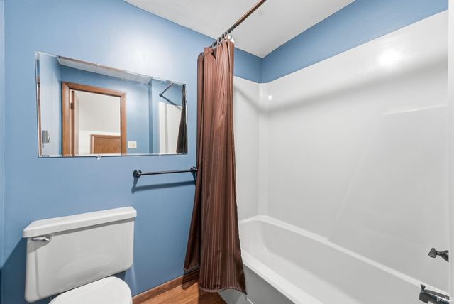 8310 Winchester Road, Fort Wayne, IN 46819