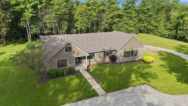 8310 Winchester Road, Fort Wayne, IN 46819