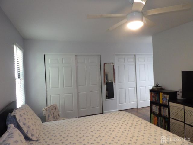 605 TIMBER OAKS Road, Edison, NJ 08820