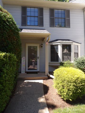 605 TIMBER OAKS Road, Edison, NJ 08820