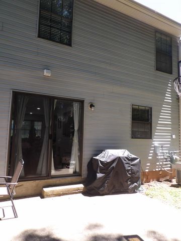 605 TIMBER OAKS Road, Edison, NJ 08820