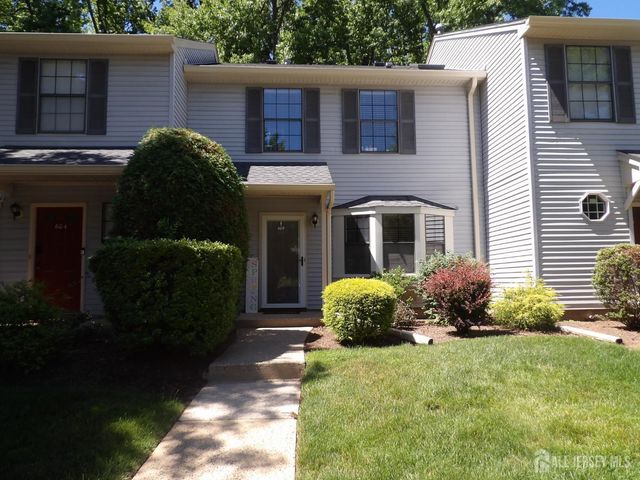 605 TIMBER OAKS Road, Edison, NJ 08820