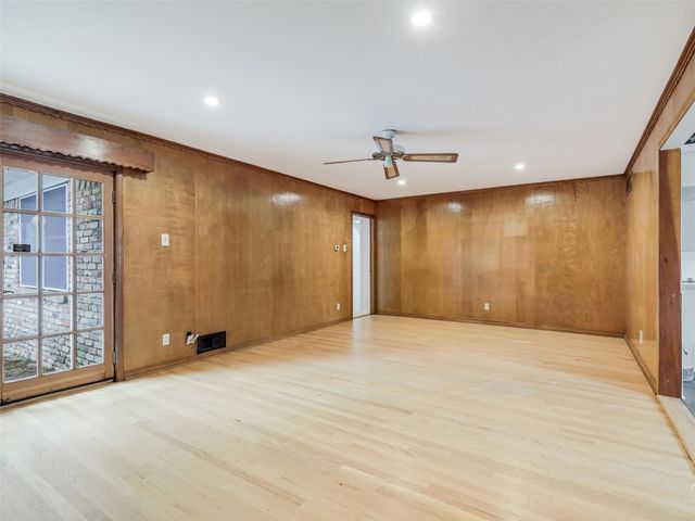 9523 Highedge Drive, Dallas, TX 75238