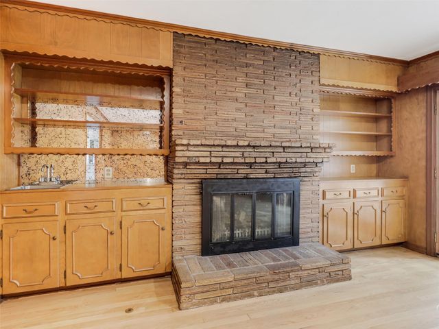9523 Highedge Drive, Dallas, TX 75238