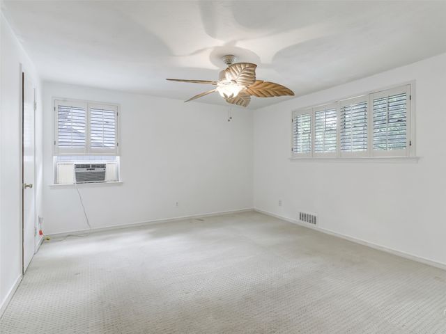 9523 Highedge Drive, Dallas, TX 75238