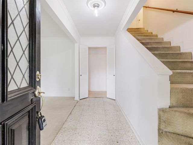 9523 Highedge Drive, Dallas, TX 75238