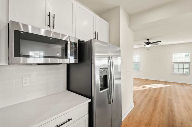 3029 Manchester Dr, Spring Hill, TN 37174