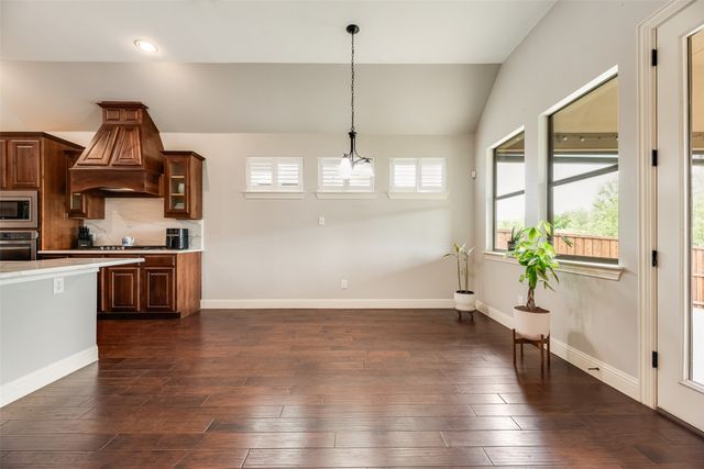 2112 Benjamin Creek Drive, Little Elm, TX 75068