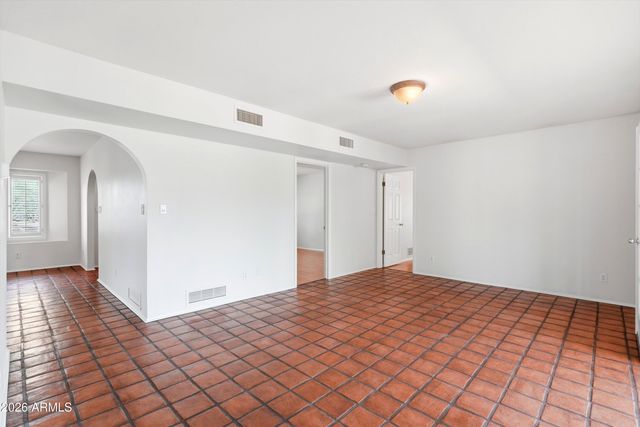 7666 E ROCKING CHAIR Road, Carefree, AZ 85377