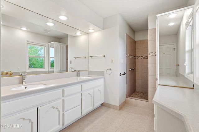 7666 E ROCKING CHAIR Road, Carefree, AZ 85377