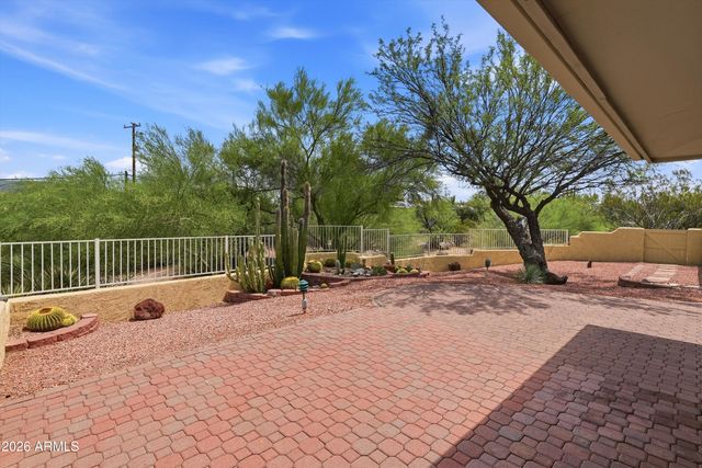 7666 E ROCKING CHAIR Road, Carefree, AZ 85377